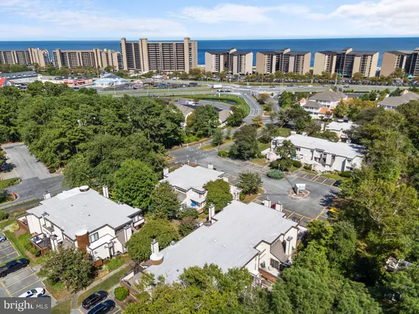 1102 SINGLES CT, Bethany Beach, DE 19930