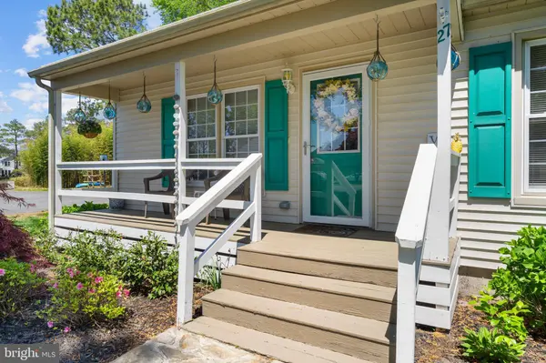27 SEABROOK RD, Ocean View, DE 19970