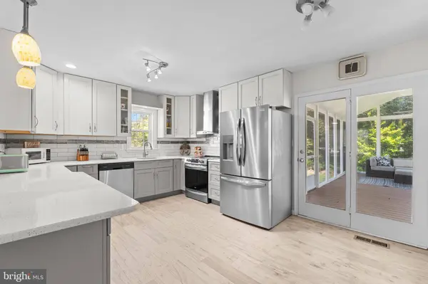 27 SEABROOK RD, Ocean View, DE 19970