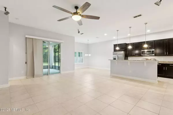 79620 PLUMMERS CREEK DR, Yulee, FL 32097