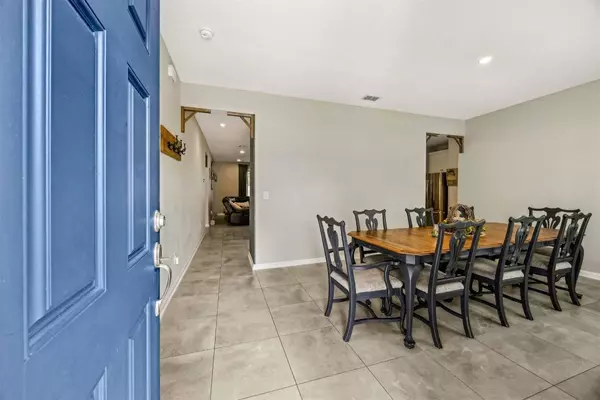 78558 GOLDFINCH LN, Yulee, FL 32034