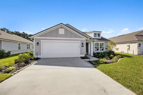 66068 EDGEWATER DR, Yulee, FL 32097