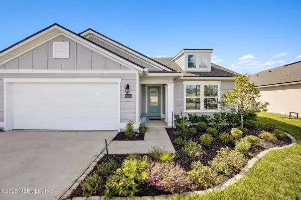 66068 EDGEWATER DR, Yulee, FL 32097