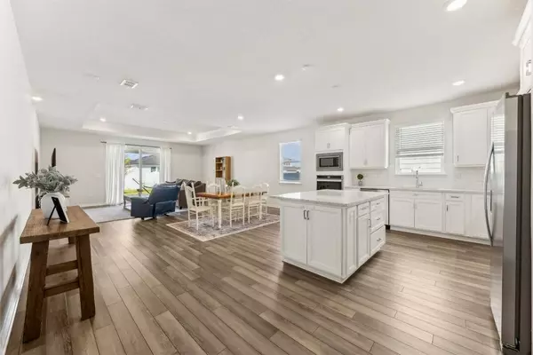 377 SAW PALMETTO ST, Yulee, FL 32097