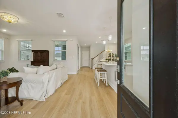 141 REDBUD LN, Yulee, FL 32097