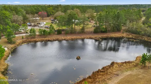 28208 BOW TIE ALY, Hilliard, FL 32046