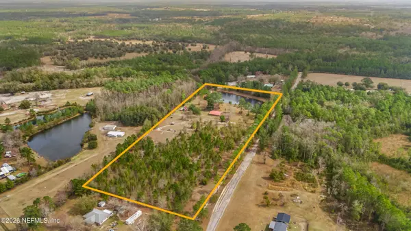 28208 BOW TIE ALY, Hilliard, FL 32046