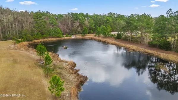 28208 BOW TIE ALY, Hilliard, FL 32046