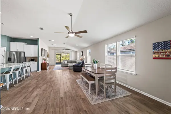 66087 EDGEWATER DR, Yulee, FL 32097