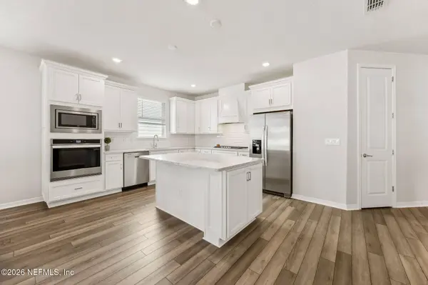 377 SAW PALMETTO ST, Yulee, FL 32097