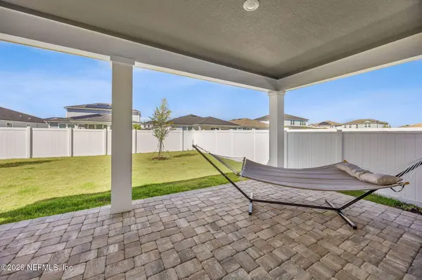 377 SAW PALMETTO ST, Yulee, FL 32097