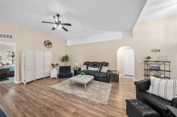 76170 LONG LEAF LOOP, Yulee, FL 32097