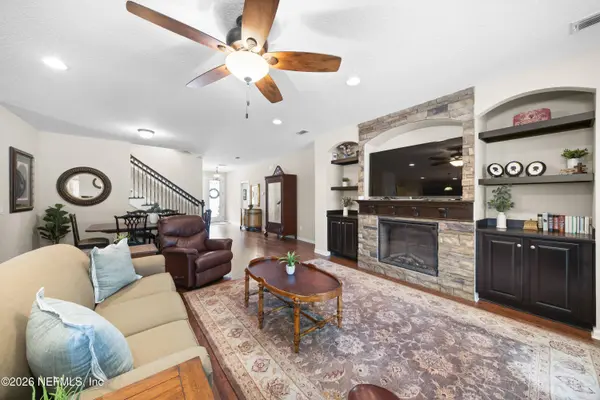 79886 PLUMMERS CREEK DR, Yulee, FL 32097