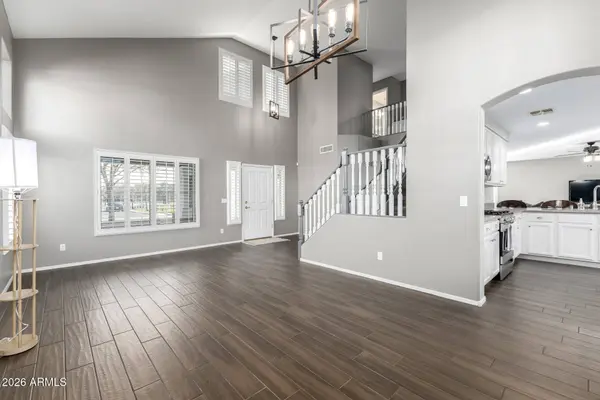3254 E WASHINGTON Avenue, Gilbert, AZ 85234