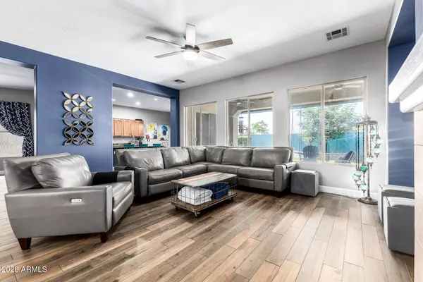 3250 S NASH Way, Chandler, AZ 85286