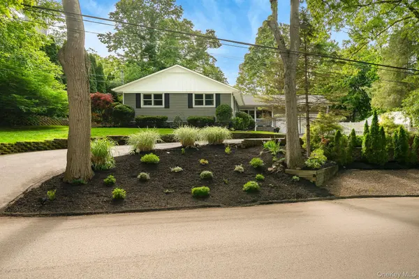 30 Ferndale AVE, Miller Place, NY 11764