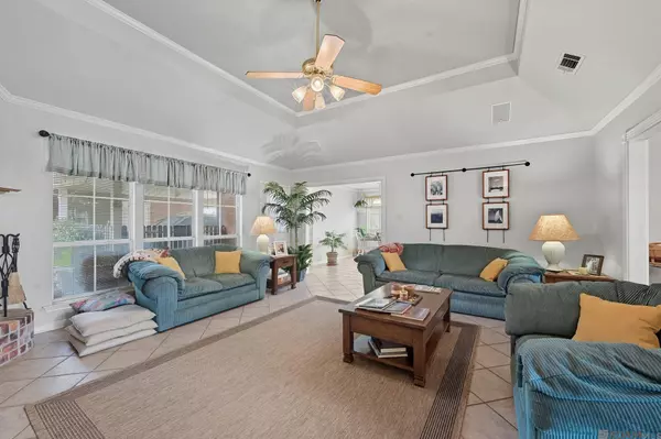 14336 Eastridge Drive, Saint George, LA 70817