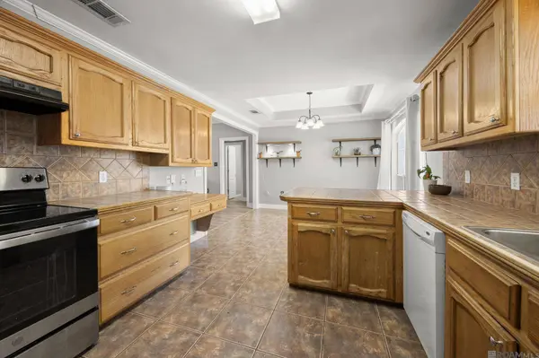 12235 Dove Hollow Dr, Denham Springs, LA 70726