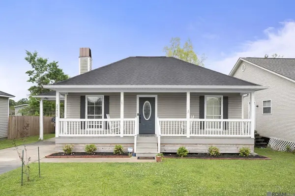 25422 Homestead Dr, Denham Springs, LA 70726