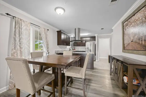 25422 Homestead Dr, Denham Springs, LA 70726