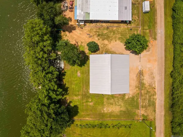 687 Estate Dr, Jonesville, LA 71343