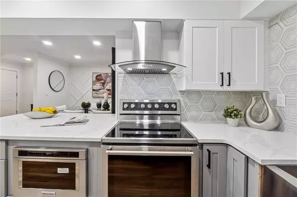 106 La Rue PL NW, Atlanta, GA 30327