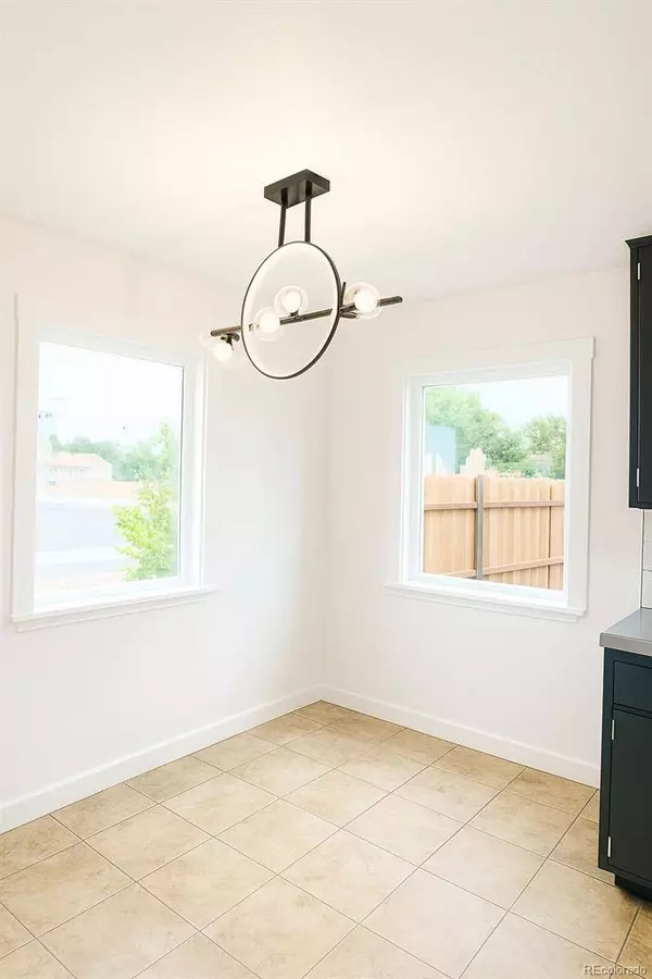 675 S Quivas ST, Denver, CO 80223