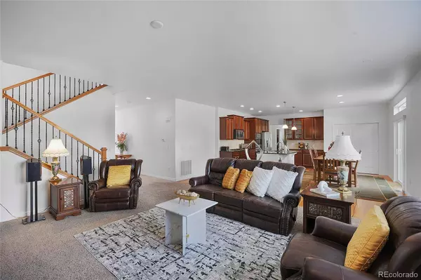 6247 S Muscadine CT, Aurora, CO 80016