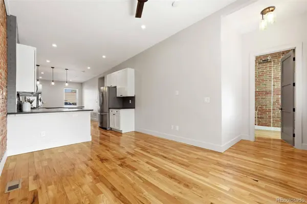 2955 Champa ST, Denver, CO 80205