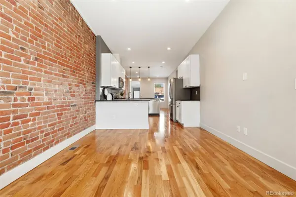 2955 Champa ST, Denver, CO 80205