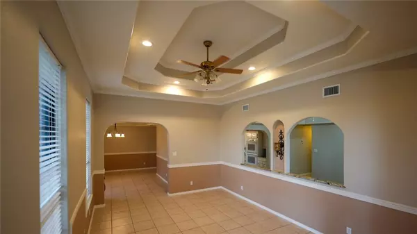 240 County Road 2112, Alice, TX 78332