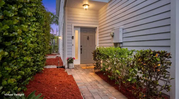 902 S Federal Hwy #8, Lake Worth Beach, FL 33460-5129