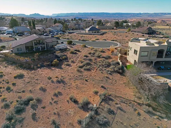 1763 West View Ct, Page, AZ 86040