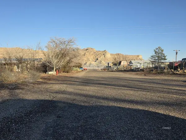 45 E Hawkins, Big Water, UT 84741