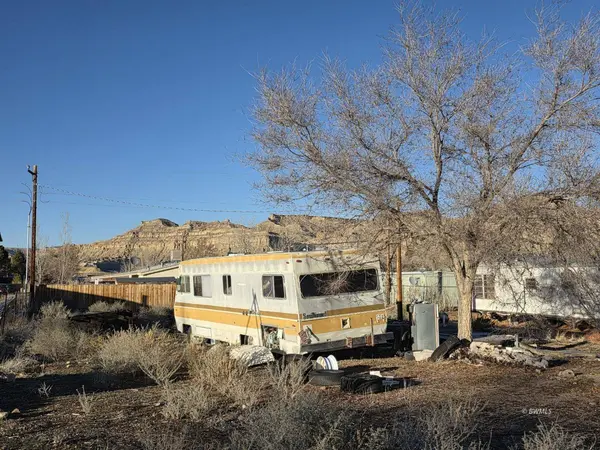 45 E Hawkins, Big Water, UT 84741