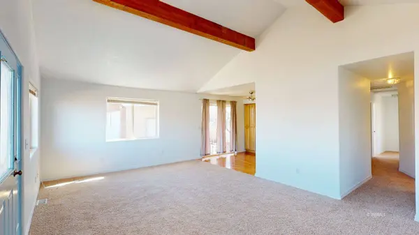 910 S Freedom Way, Big Water, UT 84741