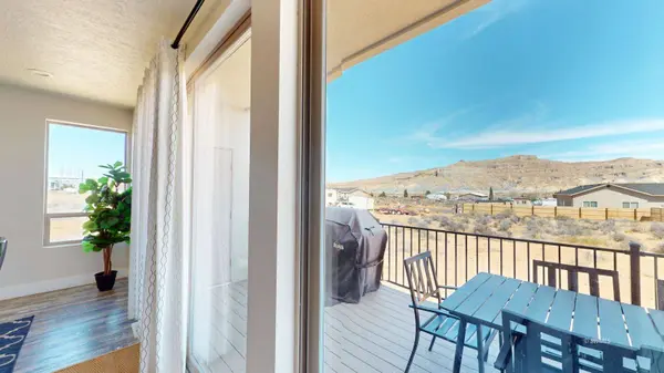 1040 S Independence, Big Water, UT 84741