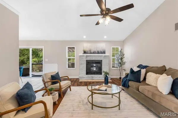 110 Woods End, Collinsville, IL 62234