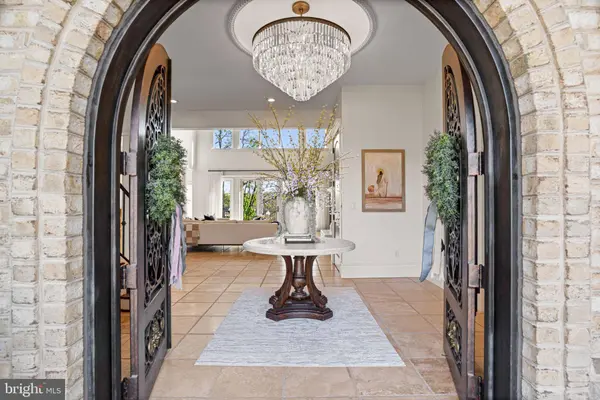 740 HAMPTON CT, Harrisburg, PA 17112