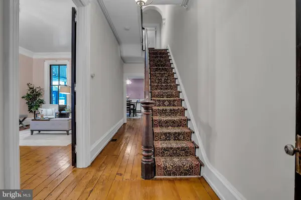 627 S FRONT ST, Harrisburg, PA 17104
