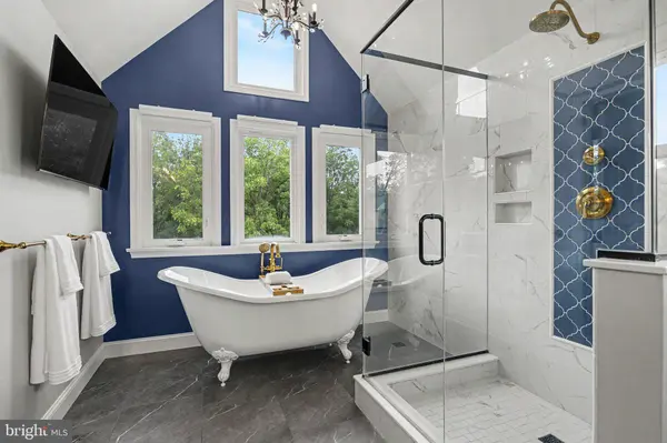 1103 TIVERTON RD, Mechanicsburg, PA 17050