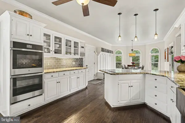 1103 TIVERTON RD, Mechanicsburg, PA 17050
