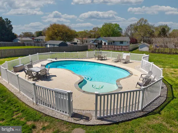 1604 MIDWAY RD, Chester, MD 21619