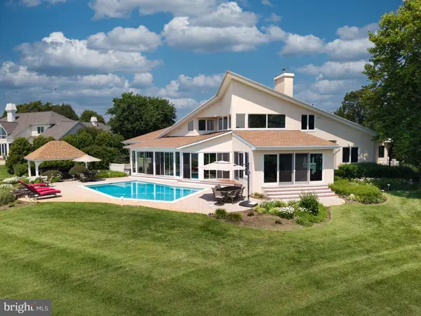 2882 COX NECK RD, Chester, MD 21619
