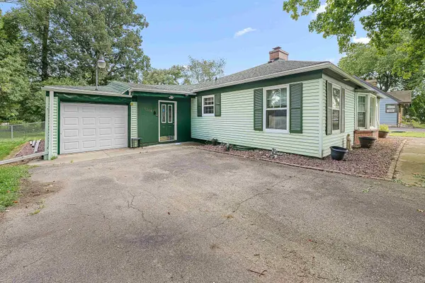5528 Fieldstone Lane, Madison, WI 53704