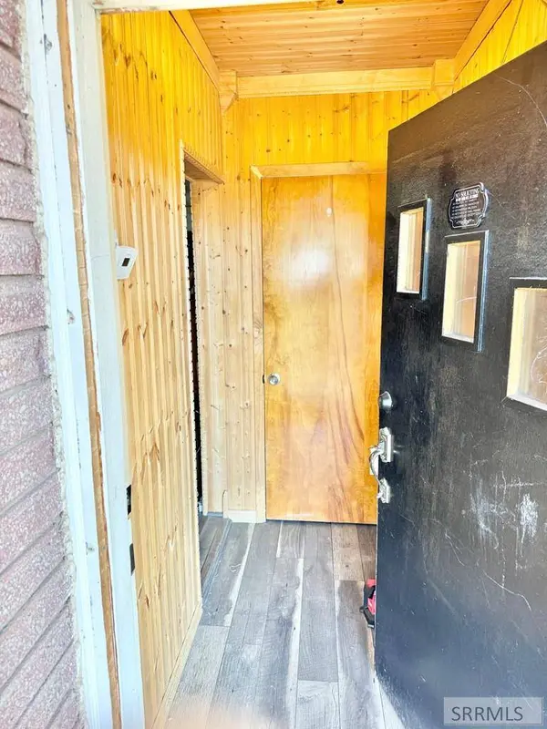 4491 109 N, Ucon, ID 83401