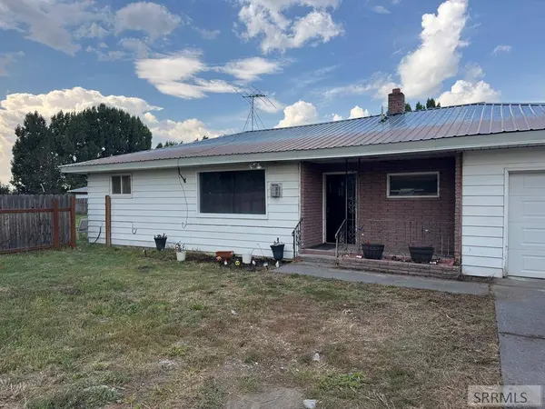 4491 109 N, Ucon, ID 83401