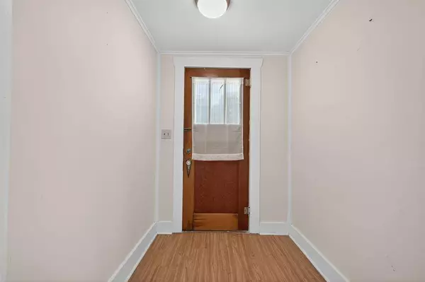 503 N Avenue I, Clifton, TX 76634