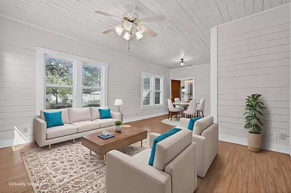 503 N Avenue I, Clifton, TX 76634