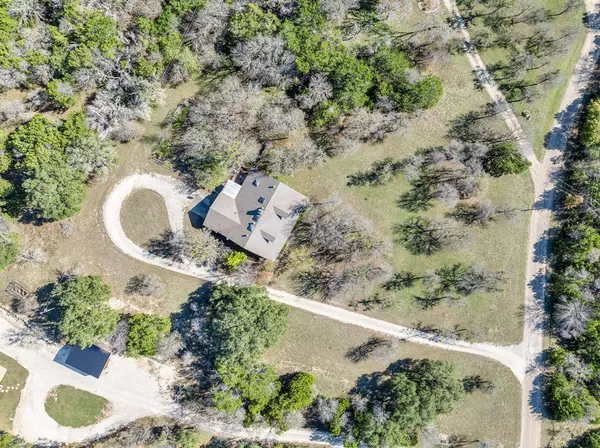 301 County Road 3330, Clifton, TX 76634
